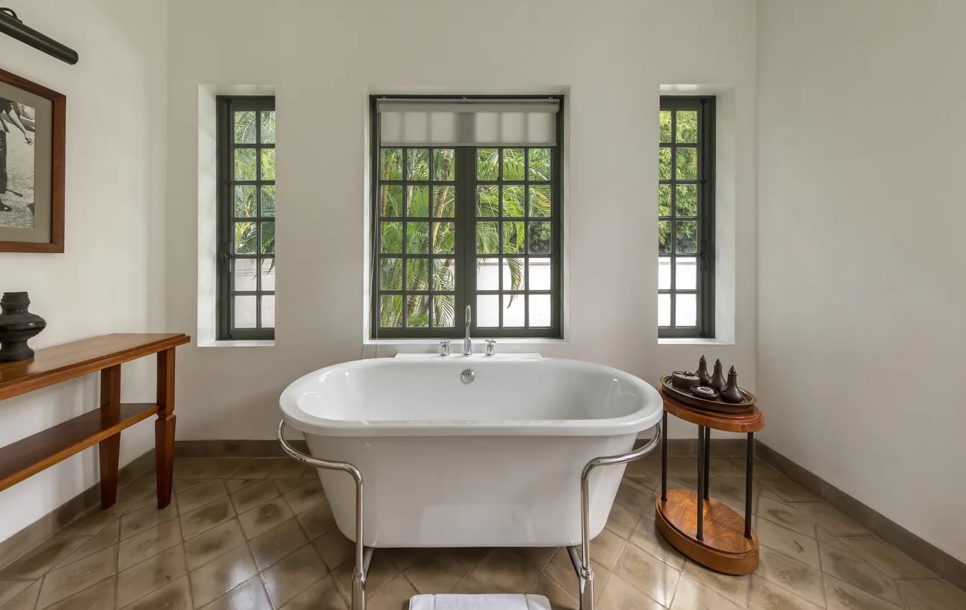 Bathroom Water Removal in West Lake Hills, TX